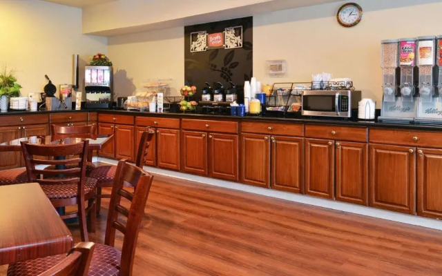 Quality Inn & Suites