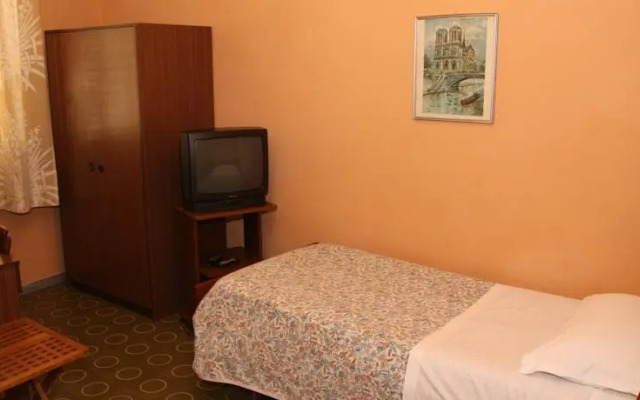 Hotel & Appartamenti Stazione