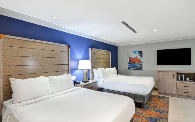 The Cincinnatian Hotel Curio Collection by Hilton