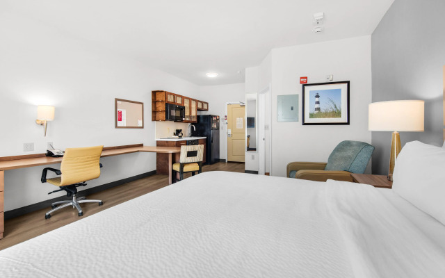 Candlewood Suites Pensacola - University Area by IHG