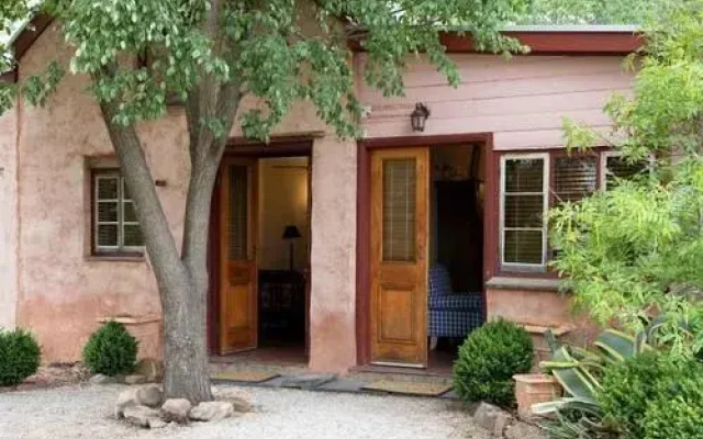 Mellers of Auburn Cafe and Accommodation