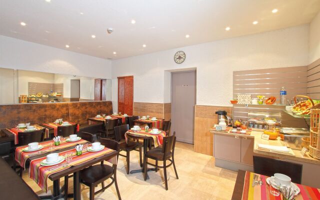 Le 21 Hotel