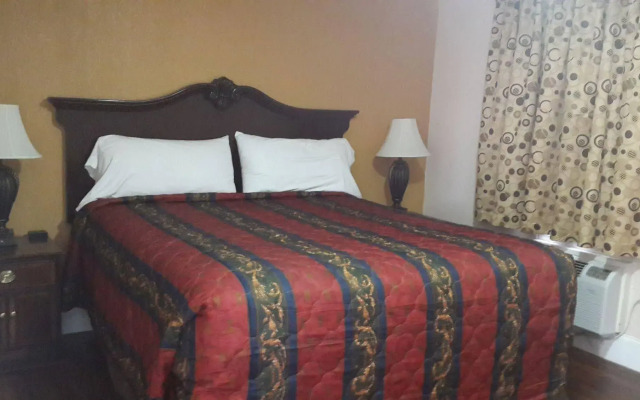 American Regency Inn