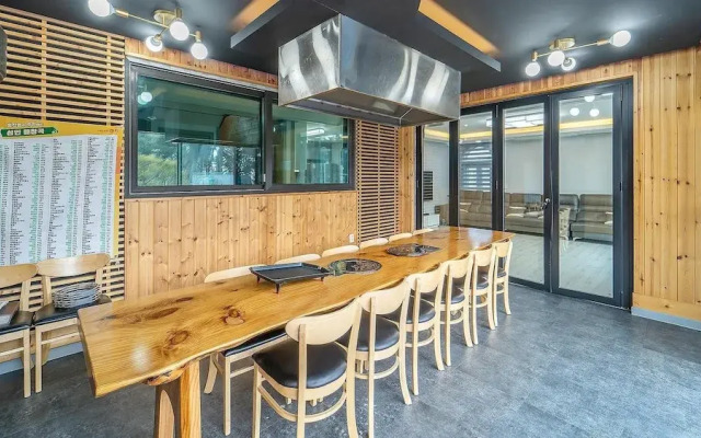 Daebudo Juni Pension