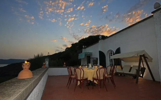 Hotel Antares