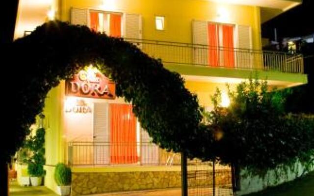 Dora Apartment