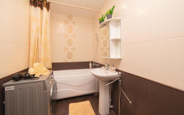 Novin (Новин) на улице 50 Лет Октября 57А