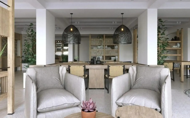 Aqua Bay Suites