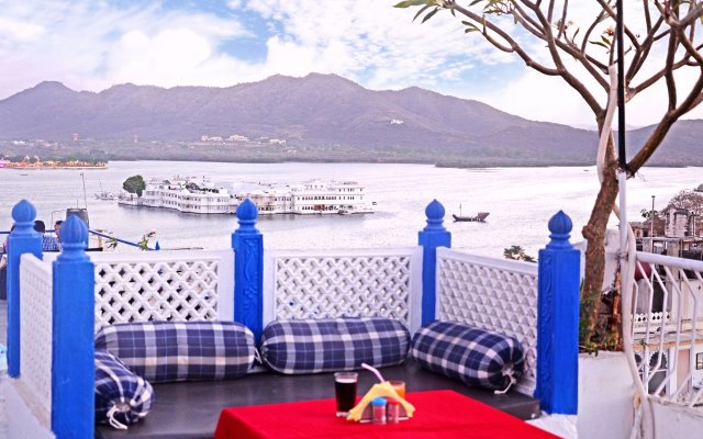 The Lake View Hotel – On Lake Pichola