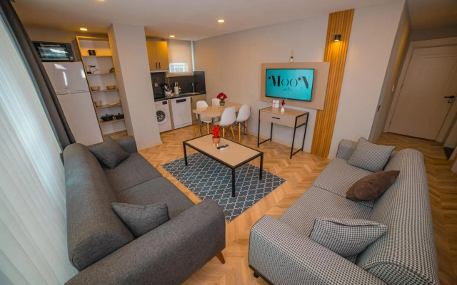 Moon Suites