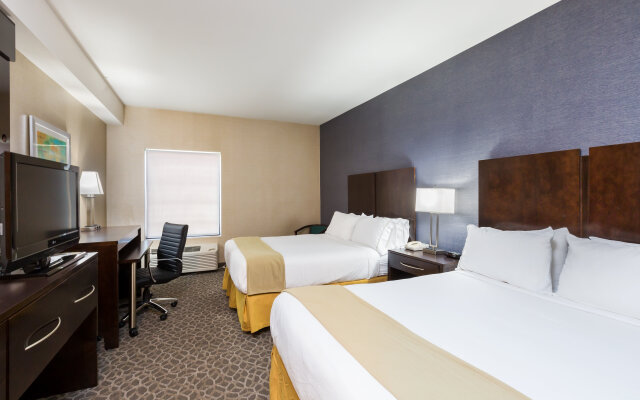 Holiday Inn Express Hotel & Suites Mt. Holly, an IHG Hotel