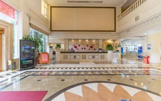 Ruixiang Hotel (Foshan Jun'an Country Garden)