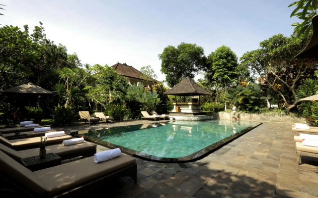 Sri Ratih Cottages