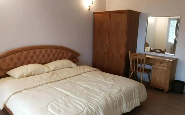 Rest & Relax Retreat, C1-2-2 ( Silverpark )