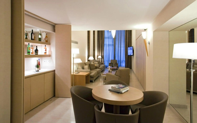 Central Athens Hotel