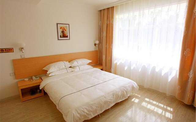 Northeast Pearl Hotel (Dalian Ansheng branch)