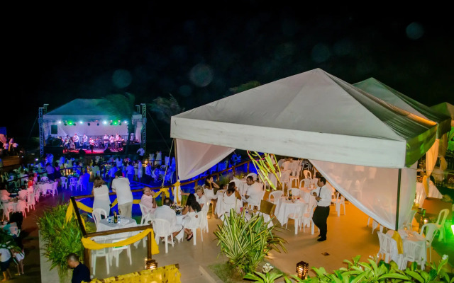 Rifóles Praia Hotel & Resort