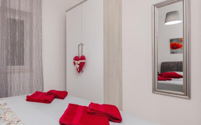 Stuck in the Moment Apartment