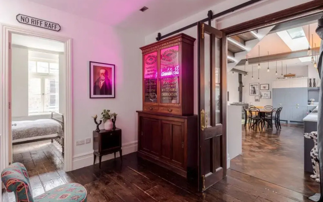 The Cheeky Hideaway - Borough - by Frankie Says