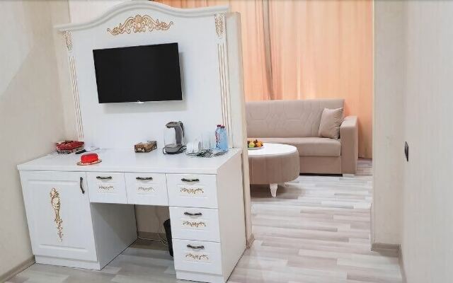 White Boutique Baku Hotel