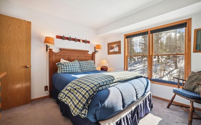 Wildwood Peaks 4 Bedroom Home by RedAwning