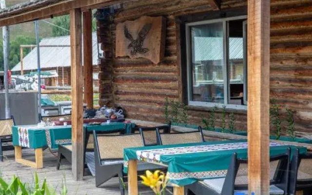 Tree Co Lodge