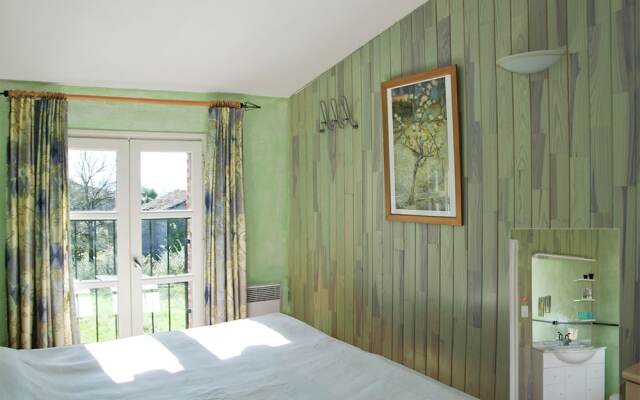 Cozy Holiday Home in Piquecos with Private Swimming Pool