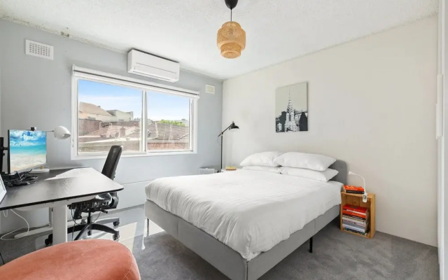 Cosy Sydenham 1-bed by Inner-west's Attractions