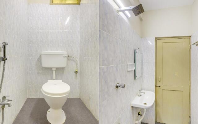 SPOT ON 75361 Sarovar Inn