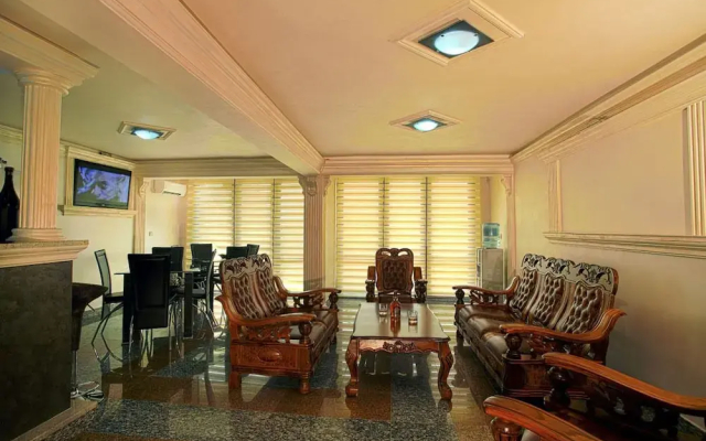 Villa M
