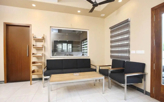 Hotel Ashvattha By OYO Rooms