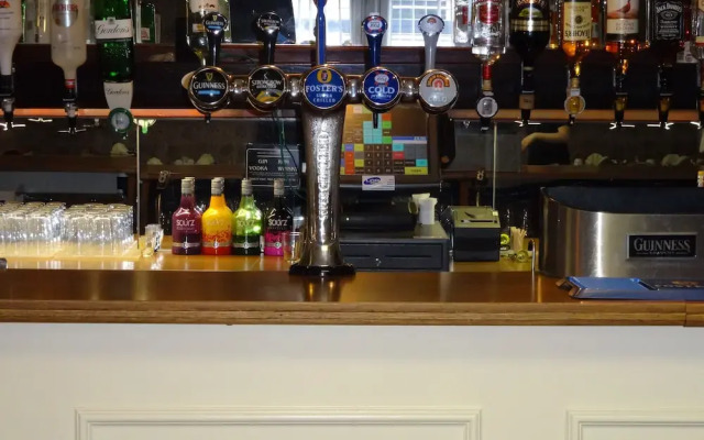 Waverley Hotel