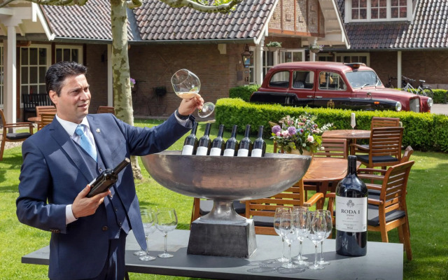 Landhuishotel & Restaurant De Bloemenbeek