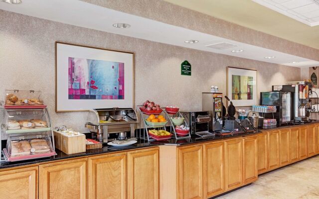 Holiday Inn Tampa North by IHG