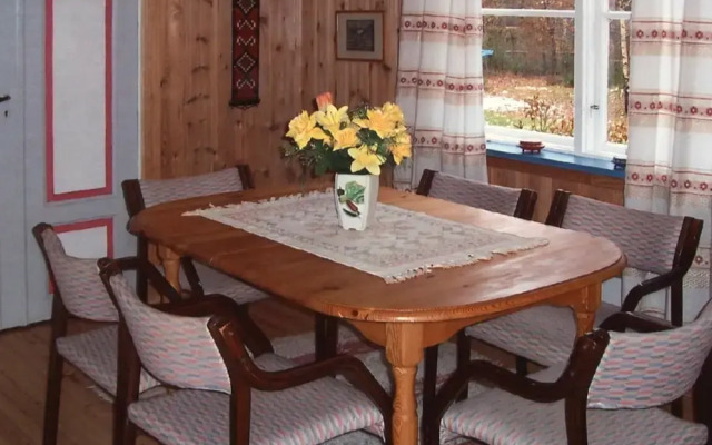 8 Person Holiday Home in Treungen