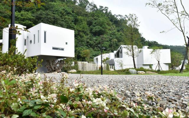 Yu Peng Villa