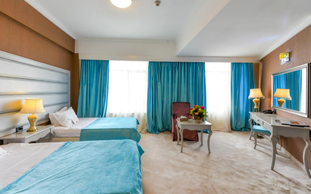 Phoenicia Grand Hotel