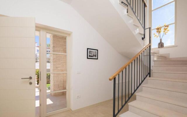Villa Celeste By ILC