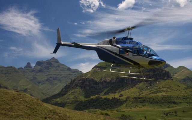 Cathedral Peak Hotel