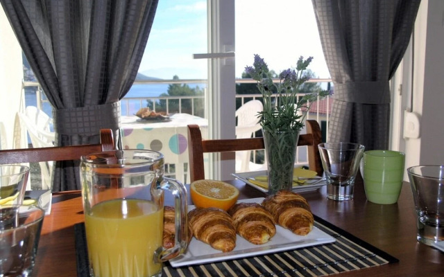 Aurelius - Relaxing With Gorgeous View - A1 Luce