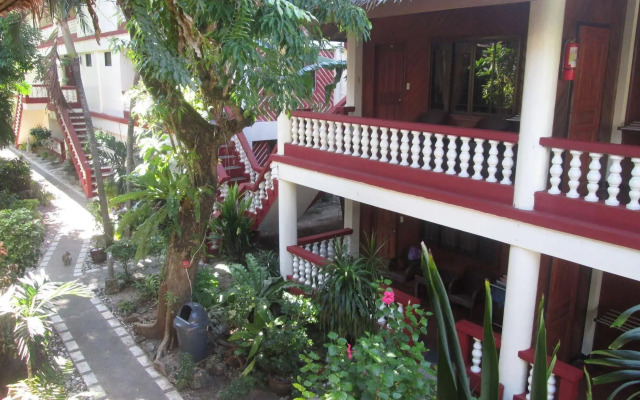 Tonglen Eco Resort