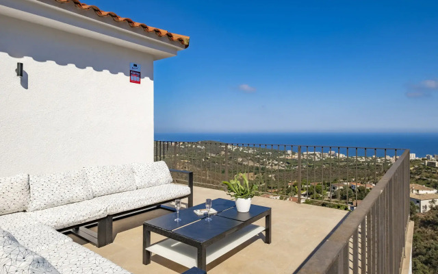 Beautiful Villa in Castell-Platja d'Aro with Pool, Sea Views