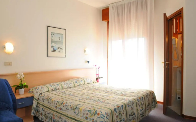 Petit Hotel