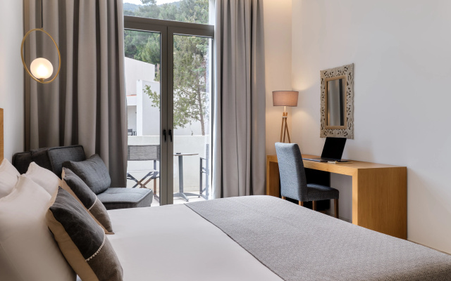 Mythical Coast Wellness Retreat