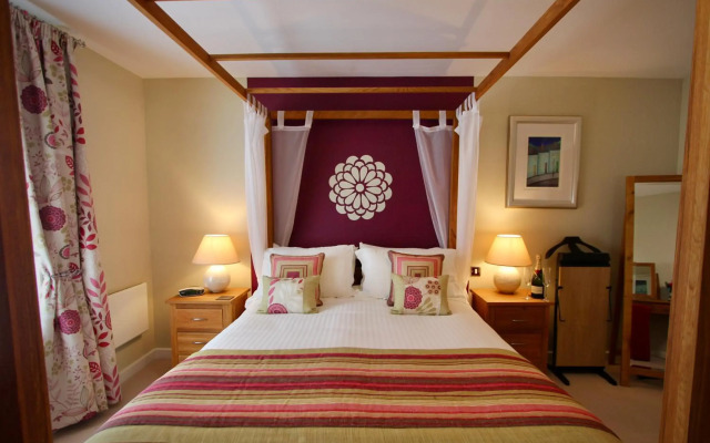 City Centre Skeldergate 2 Bed Apartment with Parking