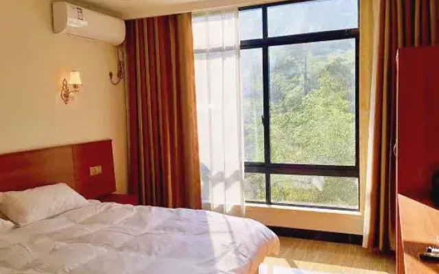 Baizhuli Guesthouse