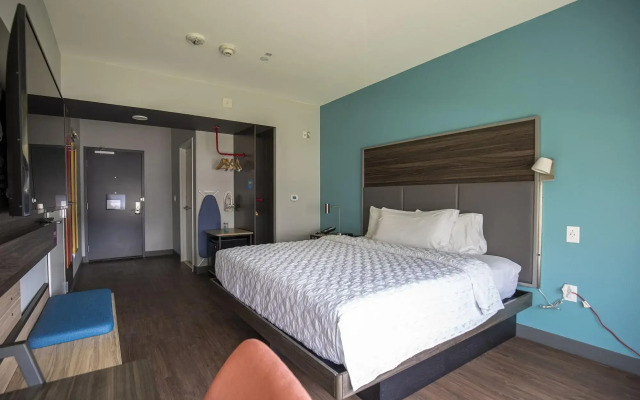 TRU By Hilton Allen Dallas