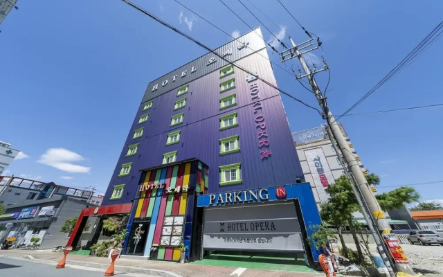 Tongyeong Hotel Opera
