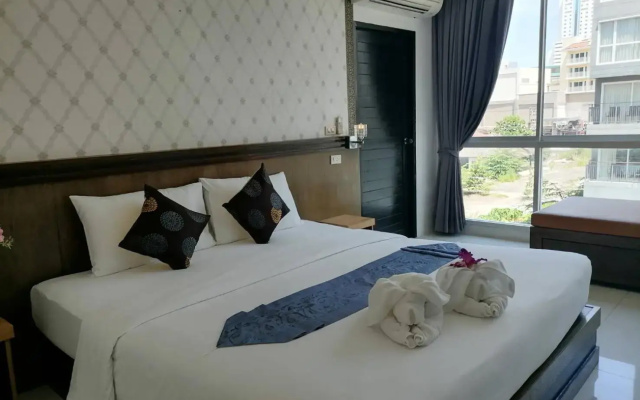 NJ Patong Hotel