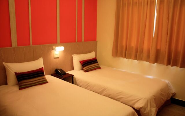 Prince To Travel Hotel